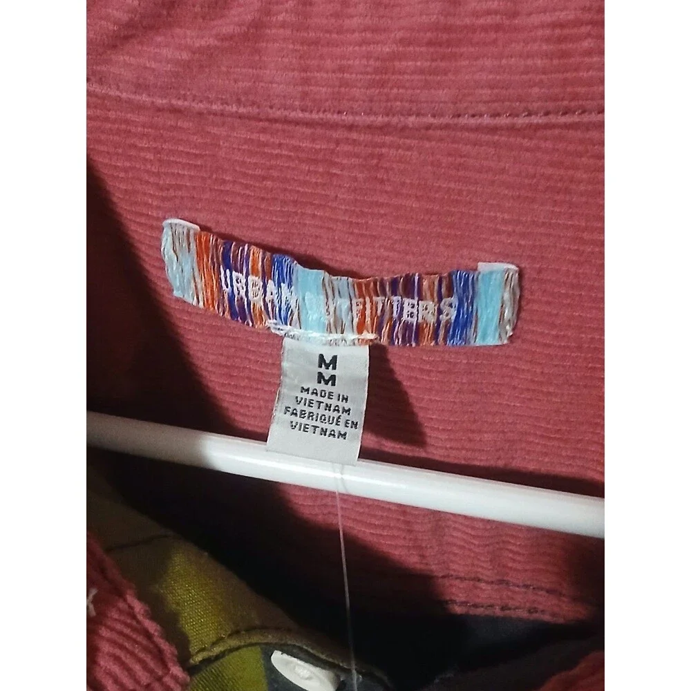 Urban Outfitters Colorblock Patchwork Button Up Shirt 90s Vintage Style M -NWT - Picture 3 of 8